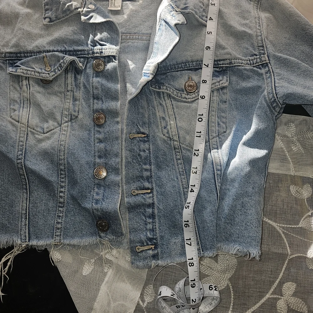 Forever 21 Blue Jean Jacket - Picture 6 of 8
